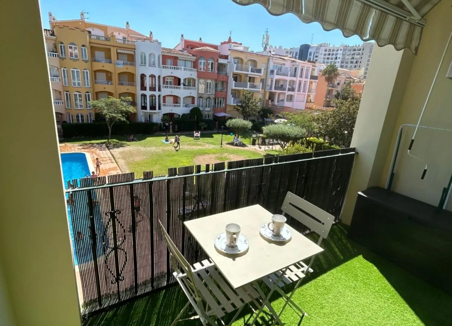 Appartement 1 Chambre Climatise Avec 3 Piscines A 200 M De La Plage Empuriabrava 0*,  Spain